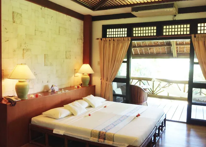 Badian Island Wellness Resort